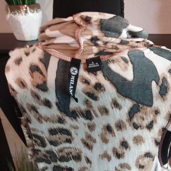 Milano Large Ladies Animal Print Top - Picture 4 of 4